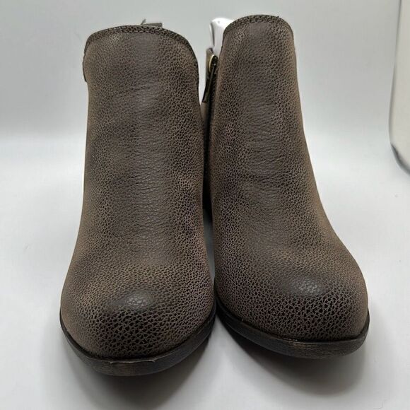 CUSHIONAIRE Women's bootie with Memory Foam 6.5 BROWN - Picture 2 of 7